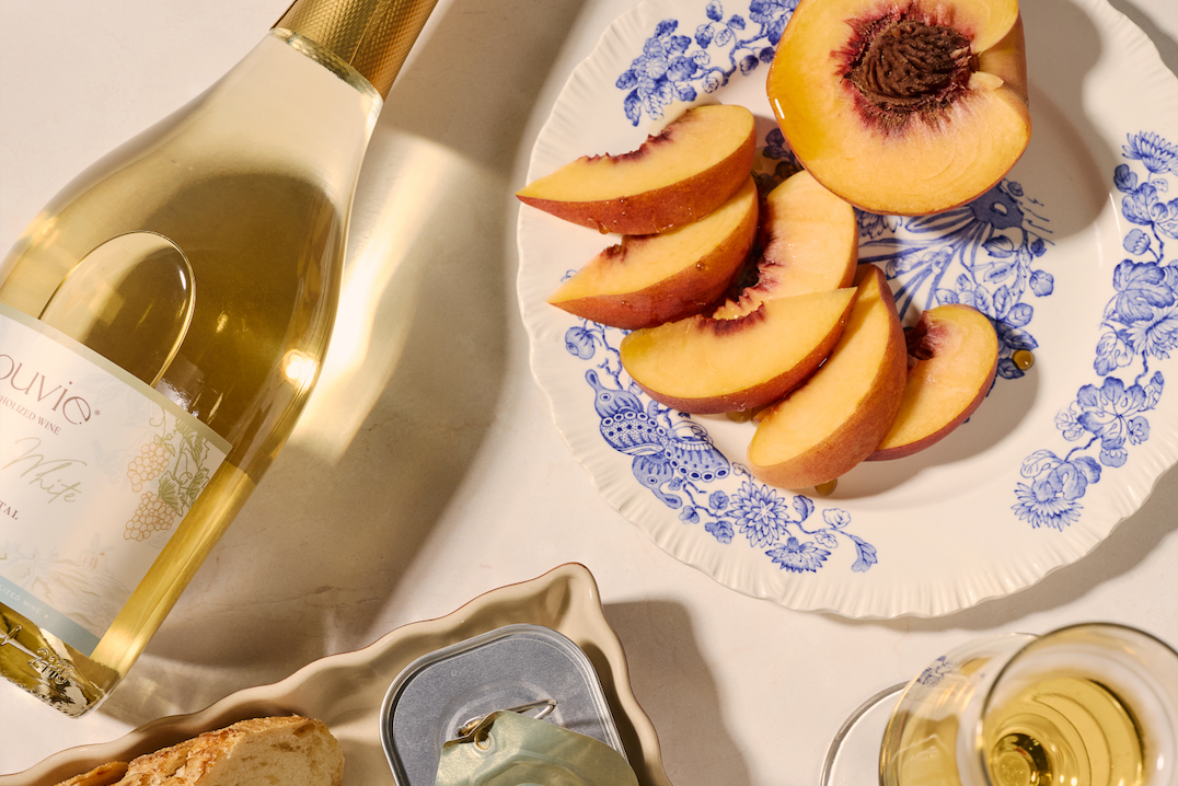 Nouvie Sparkling White Stone Fruit